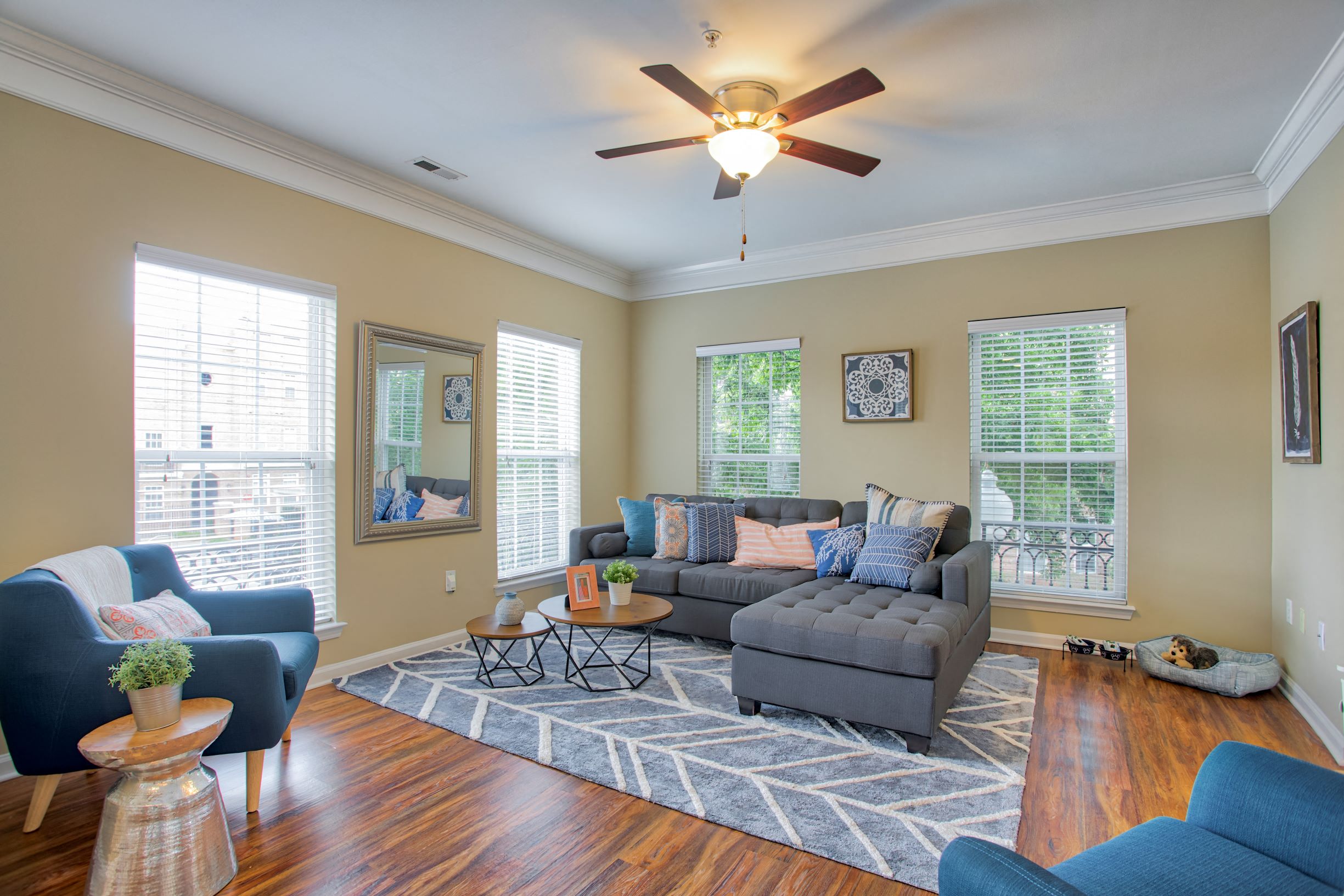 Photos of Worthington Luxury Apartments in Charlotte, NC